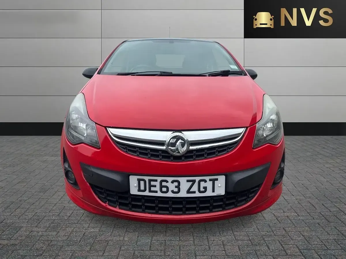 Used Vauxhall Corsa Edition 86 HP (63 kW) 2013 Red Hatchback
