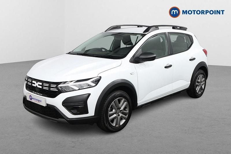 Used Dacia Sandero Essentiel 2023 White Hatchback