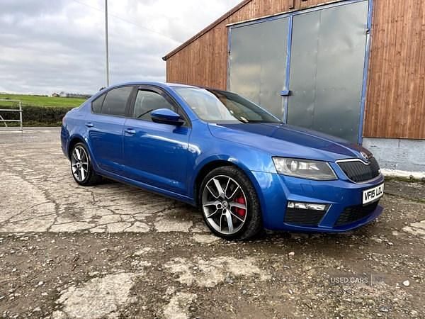 Blue Used 2015 Skoda Octavia vRS Hatchback | £2,995 - Image 1/4