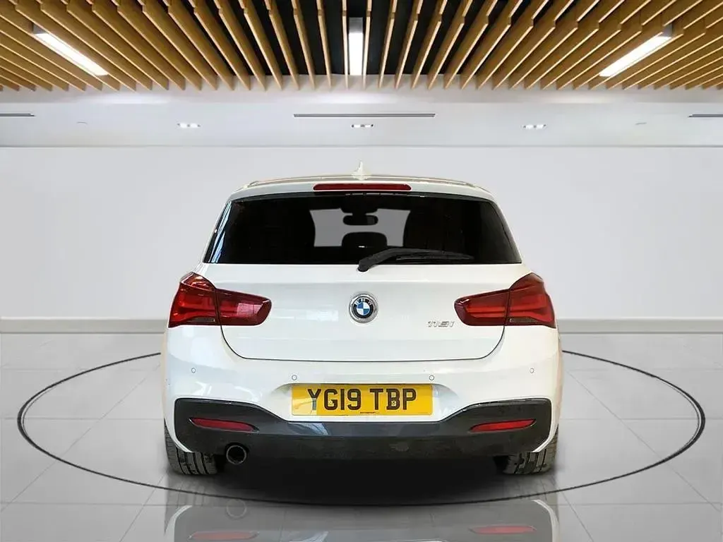 Used BMW 118 M Sport 136 HP (100 kW) 2019 White Hatchback