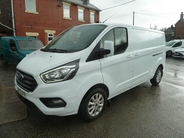 Used Ford Transit Custom Limited 130 HP (95 kW) 2022 White Van