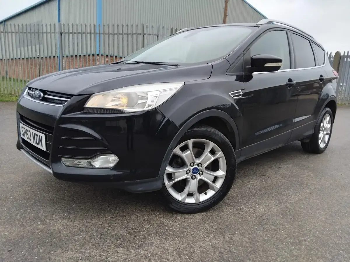 Used Ford Kuga Titanium 163 HP (119 kW) 2013 Black SUV