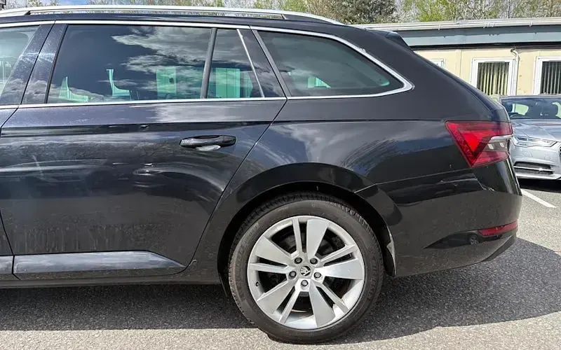 Used Skoda Superb SE L 150 HP (110 kW) 2019 Black Estate