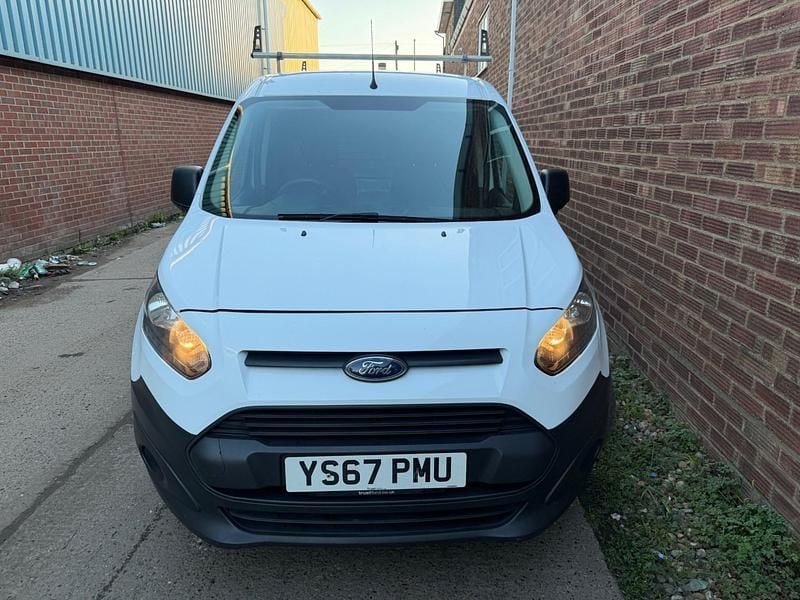 Used Ford Transit Connect 100 HP (73 kW) 2017 White MPV