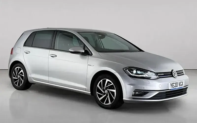 Used VW Golf VIII Edition 131 HP (96 kW) 2020 Hatchback