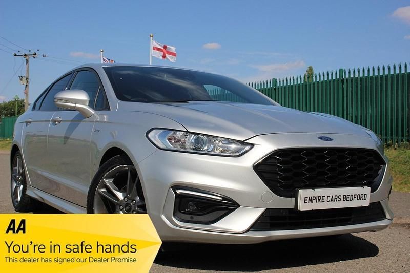 Silver Used 2020 Ford Mondeo ST-Line Hatchback | £15,590 (Expensive) - Image 1/3