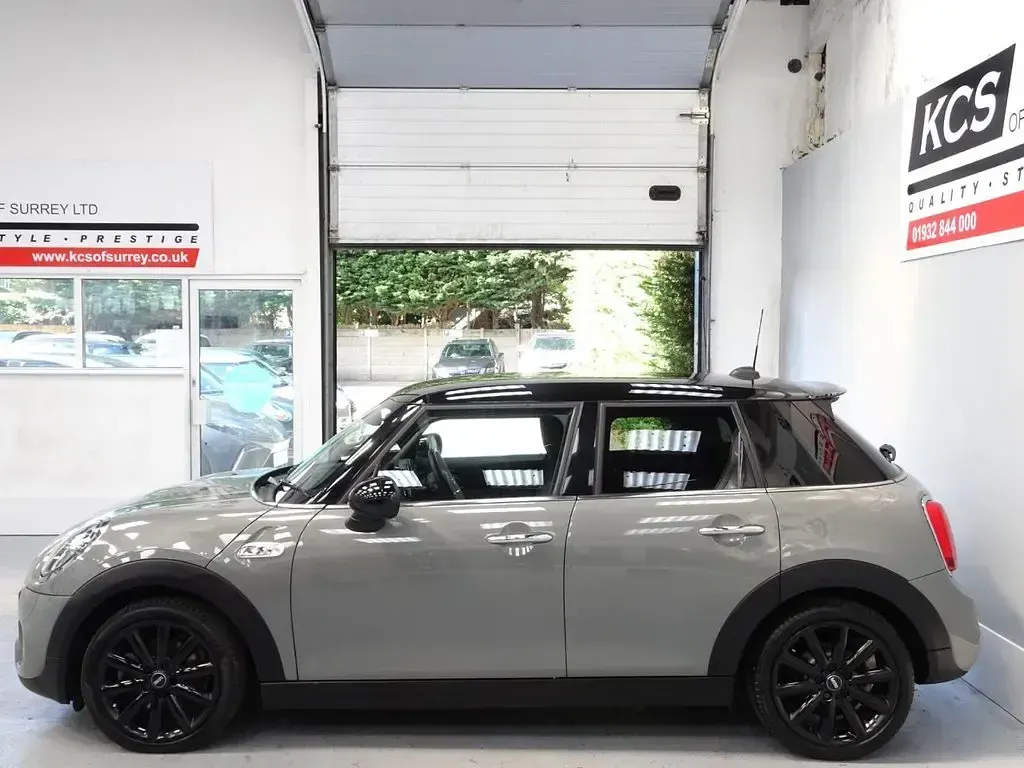 Used Mini Cooper S Hatch 192 HP (141 kW) 2018 Grey Hatchback