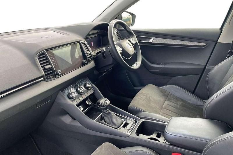 Used Skoda Karoq SE L 150 HP (110 kW) 2024 Graphite grey metallic SUV