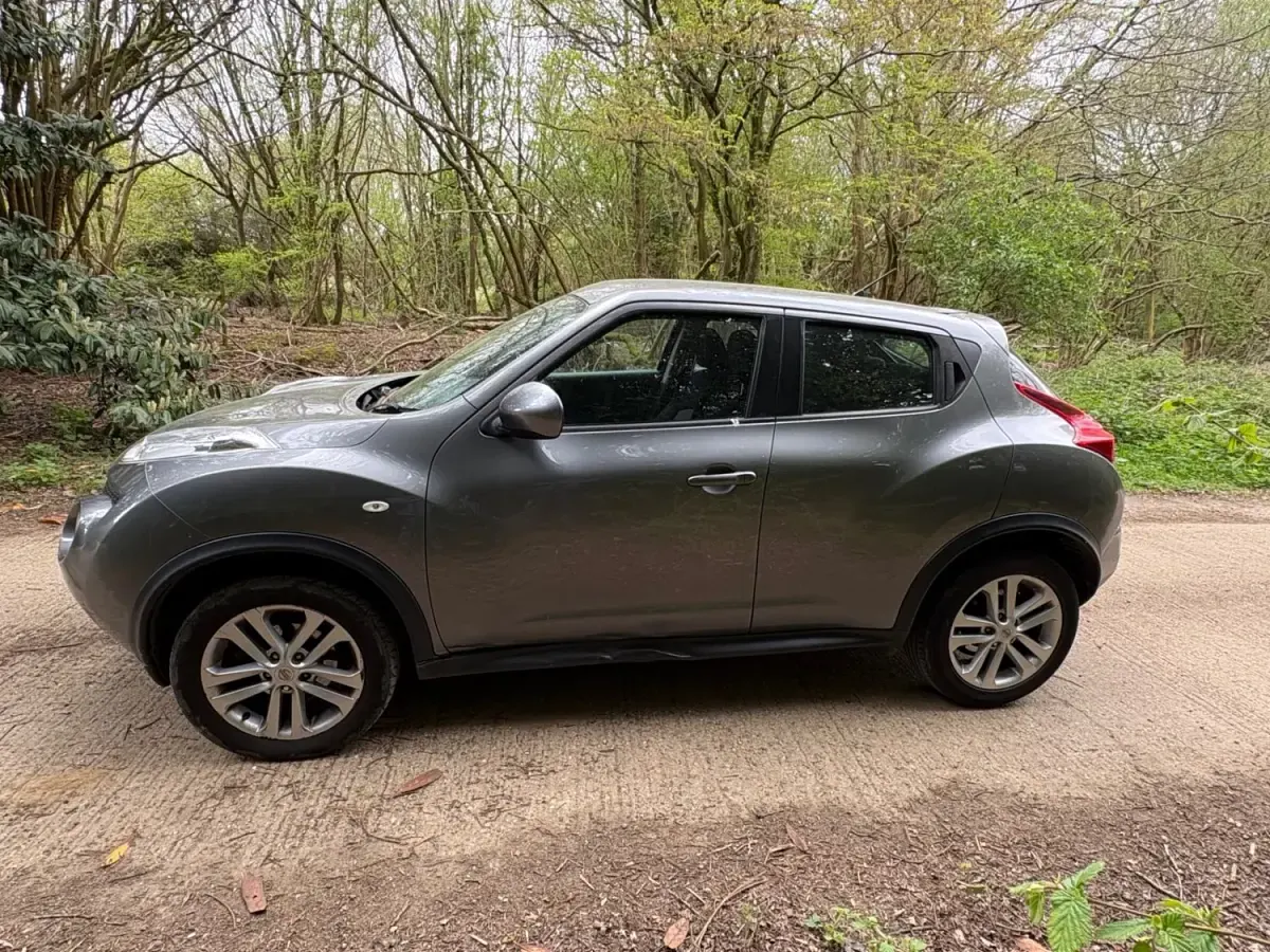 Gebraucht Nissan Juke Acenta 2013 Grau SUV
