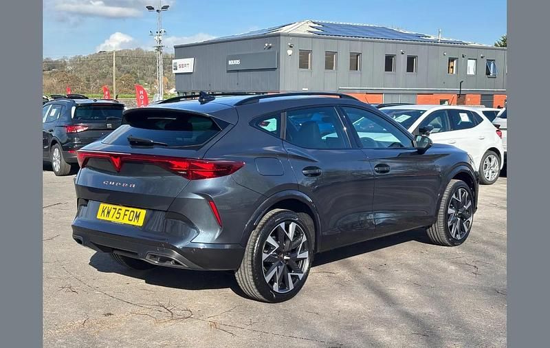 Nouă Cupra Formentor 147 CP (108 kW) 2026 Gri SUV