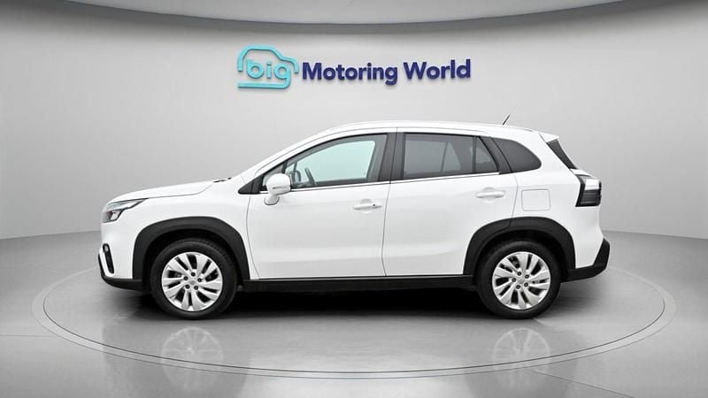 Used Suzuki SX4 2023 White Hatchback