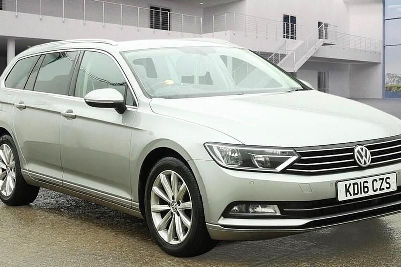 Silver Used 2016 VW Passat Business Estate | £7,995 (Super price) - Image 1/1