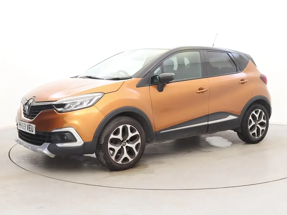 Used Renault Captur GT-Line 90 HP (66 kW) 2019 Orange/black SUV