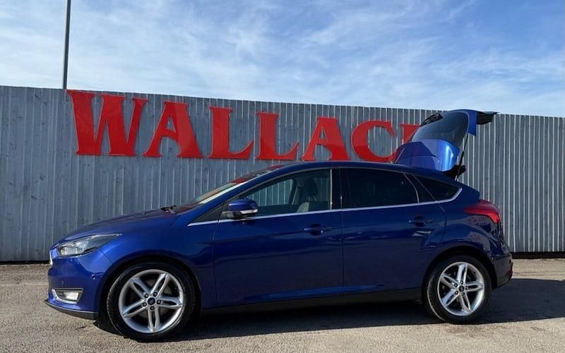 Begagnad Ford Focus Titanium 150 HK (110 kW) 2017 Halvkombi
