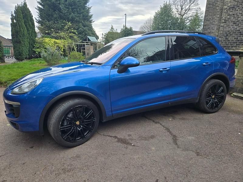 Used Porsche Cayenne 2017 Blue SUV