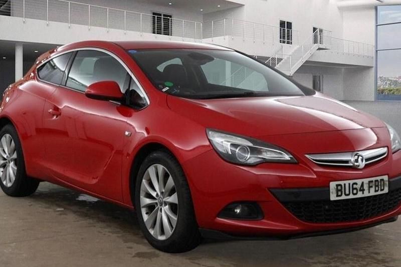 Used Vauxhall Astra GTC SRi 140 HP (102 kW) 2014 Coupe