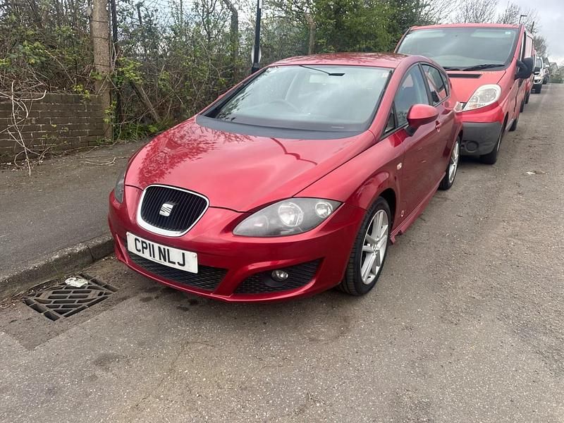 Used Seat Leon 2011 Red Hatchback