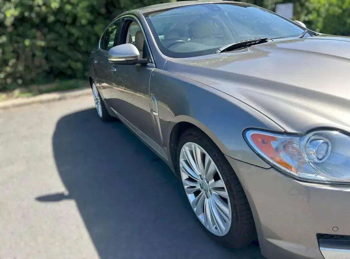 Used Jaguar XF Premium Luxury 2011 Grey Sedan