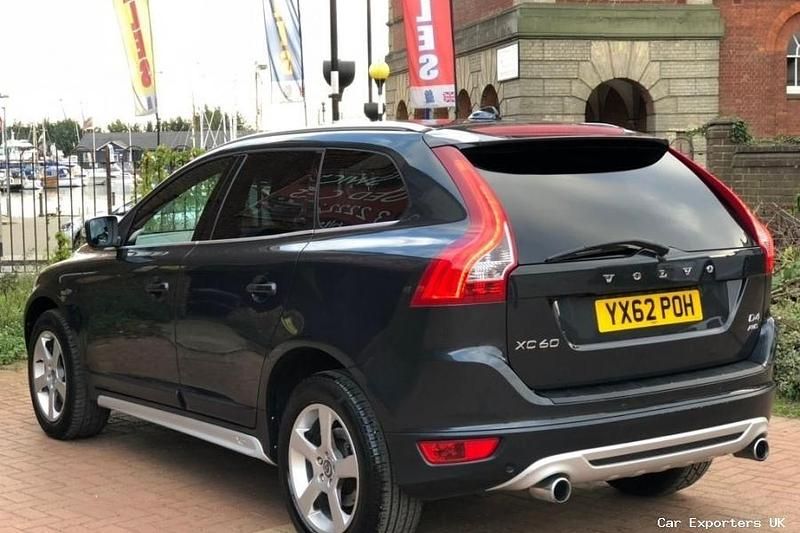 Used Volvo XC60 R-Design 215 HP (158 kW) 2012 Silver SUV