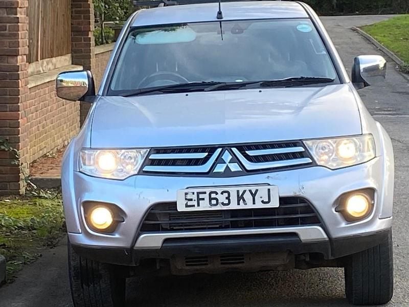 Silver Used 2014 Mitsubishi L200 Pickup | £7,799 (Fair price) - Image 1/4