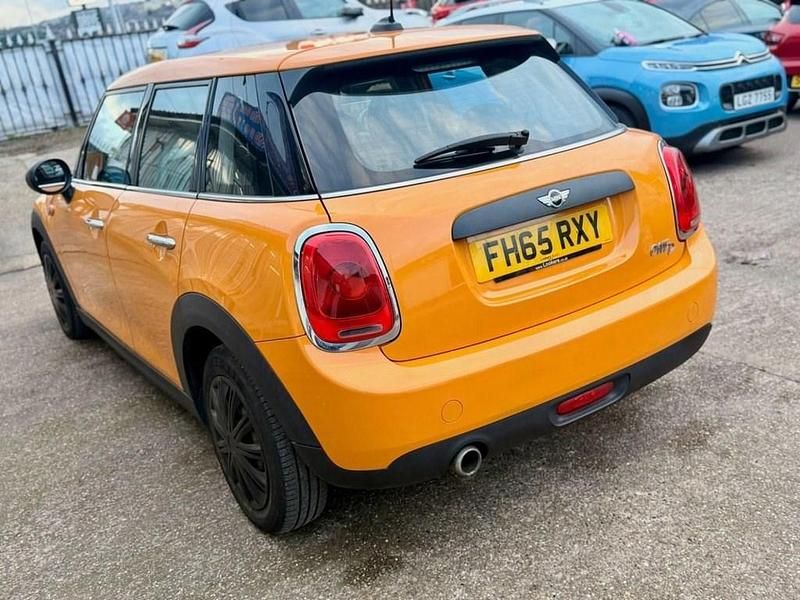 Used Mini One D Hatch 95 HP (69 kW) 2015 Orange Hatchback