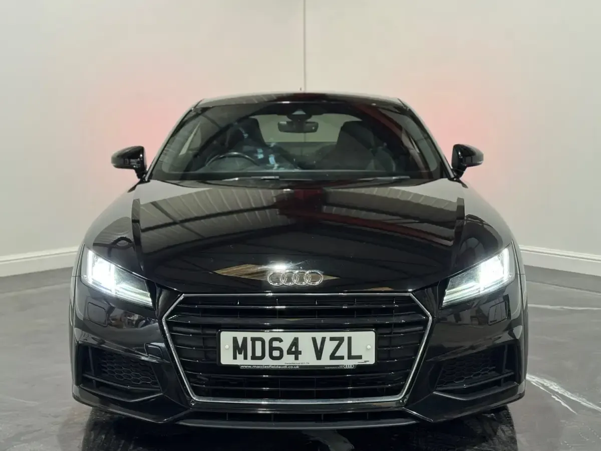 Begagnad Audi TT S-Line 230 HK (169 kW) 2015 Svart Sportkupé