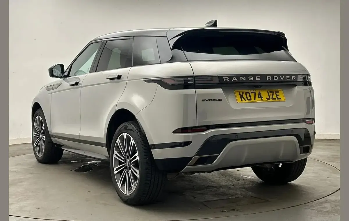 Used Land Rover Range Rover evoque Autobiography 200 HP (147 kW) 2025 Silver SUV