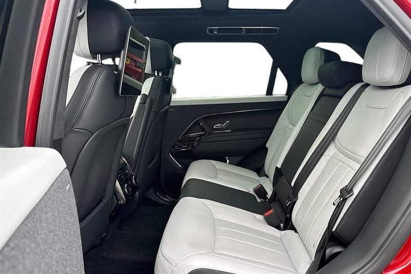 Used Land Rover Range Rover Sport Autobiography 350 HP (257 kW) 2023 Firenze red SUV