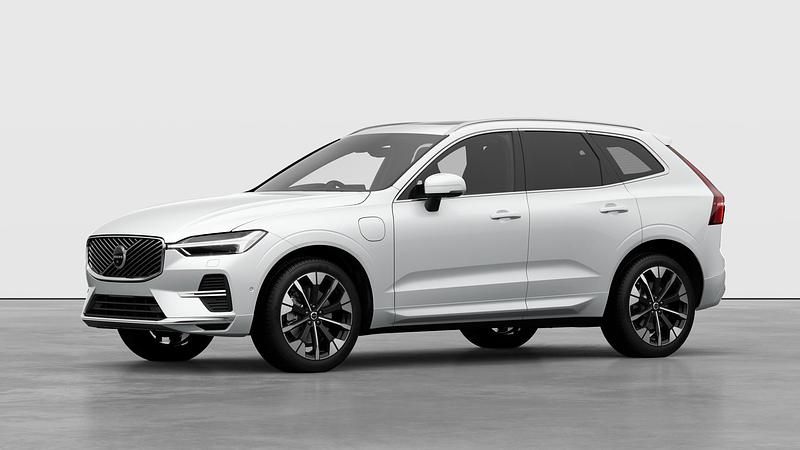 Crystal white New 2025 Volvo XC60 Ultra SUV | £71,655 - Image 1/4