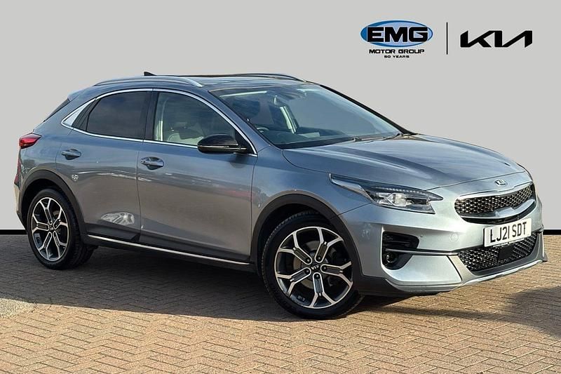 Silver Used 2021 Kia XCeed 4 SUV | £13,995 (Fair price) - Image 1/3