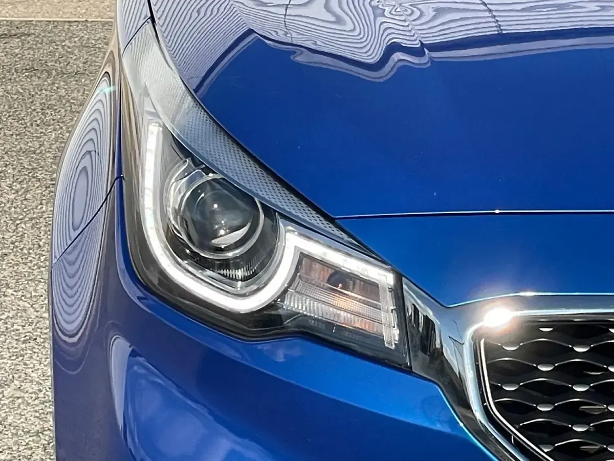 Käytetty MG MG3 Exclusive 106 HP (77 kW) 2019 Sininen Viistoperä