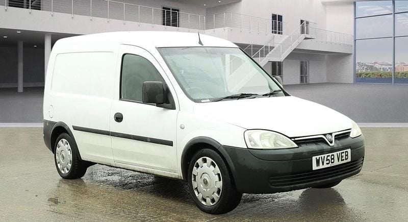 White Used 2008 Vauxhall Combo Van | £1,485 (Good price) - Image 1/4