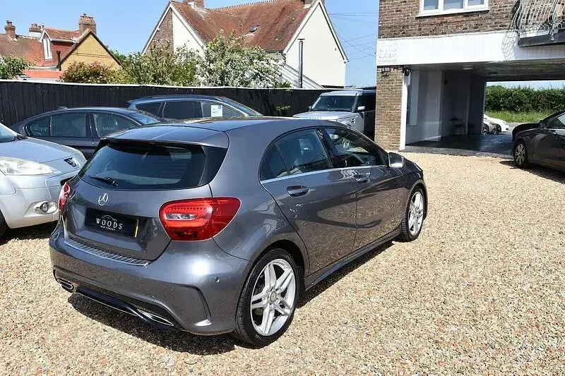 Used Mercedes A180 Executive 109 HP (80 kW) 2016 Grey Hatchback