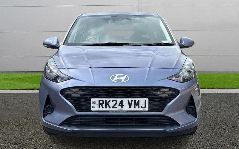 Used Hyundai i10 Advanced 67 HP (49 kW) 2024 Blue Hatchback
