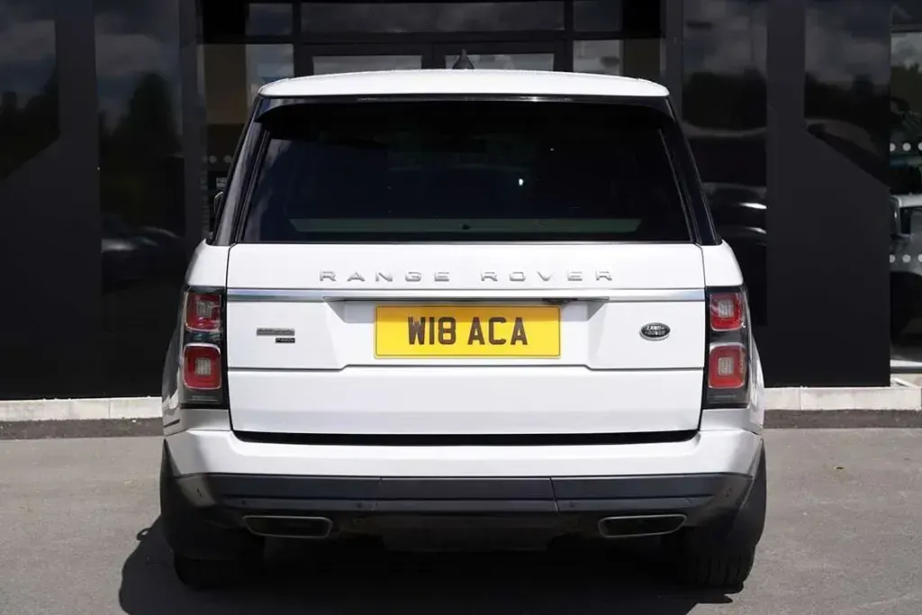 Used Land Rover Range Rover Autobiography 404 HP (297 kW) 2019 White SUV