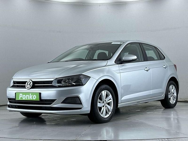 Used VW Polo SE 95 HP (69 kW) 2018 Silver Hatchback