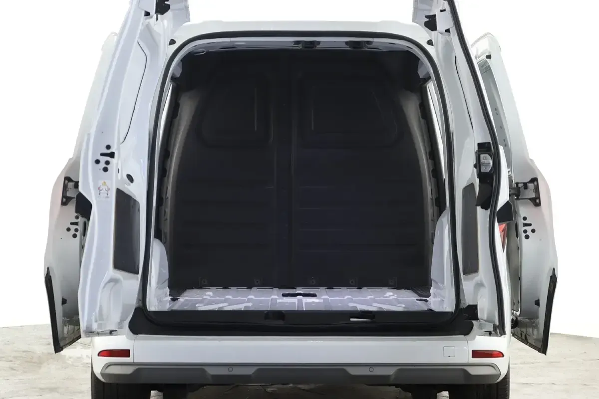 Used Nissan Townstar Tekna 89 kW (122 HP) 2023 White Van