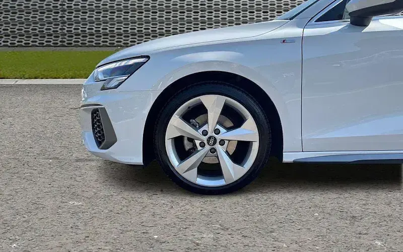 Used Audi A3 S-Line 110 HP (80 kW) 2023 White Sedan