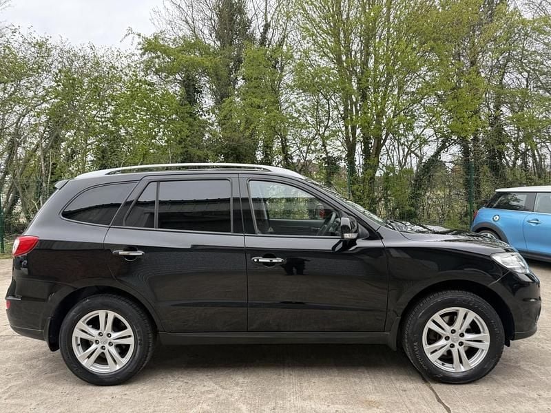 Used Hyundai Santa Fe Premium 197 HP (144 kW) 2011 Black SUV