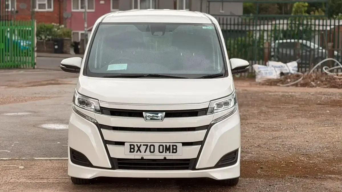 Used Toyota Noah 2020 White MPV