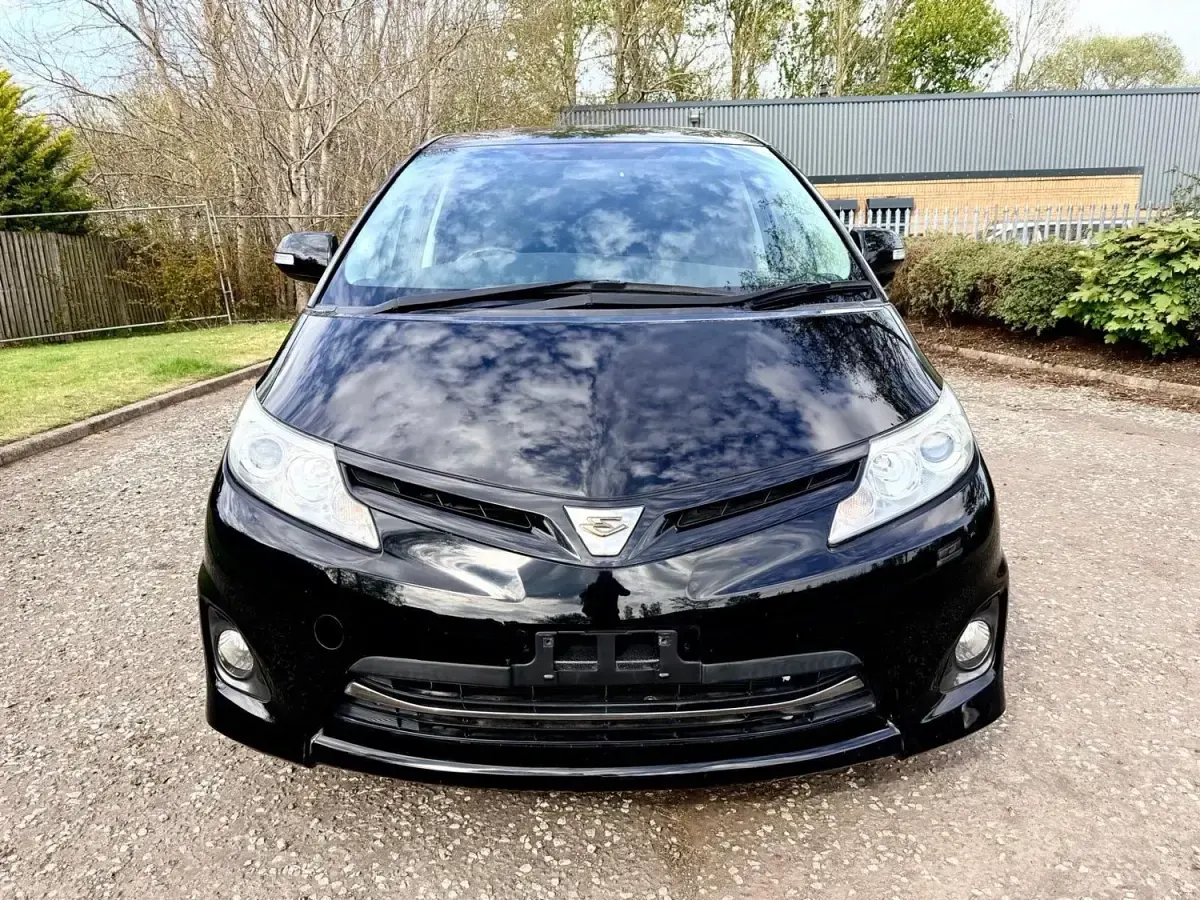 Usado Toyota Estima Edition 2011 Negro Monovolumen
