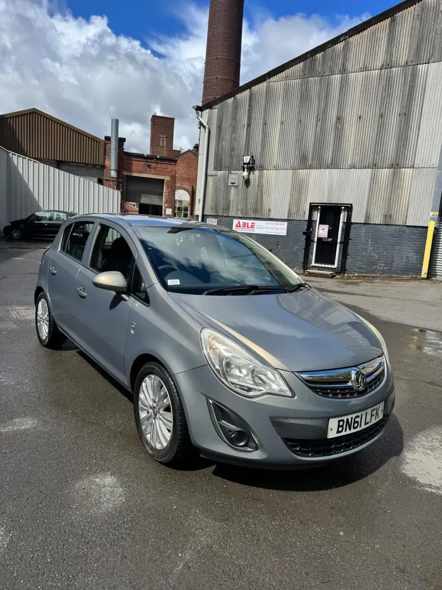 Used Vauxhall Corsa Excite 2011 Brown Hatchback