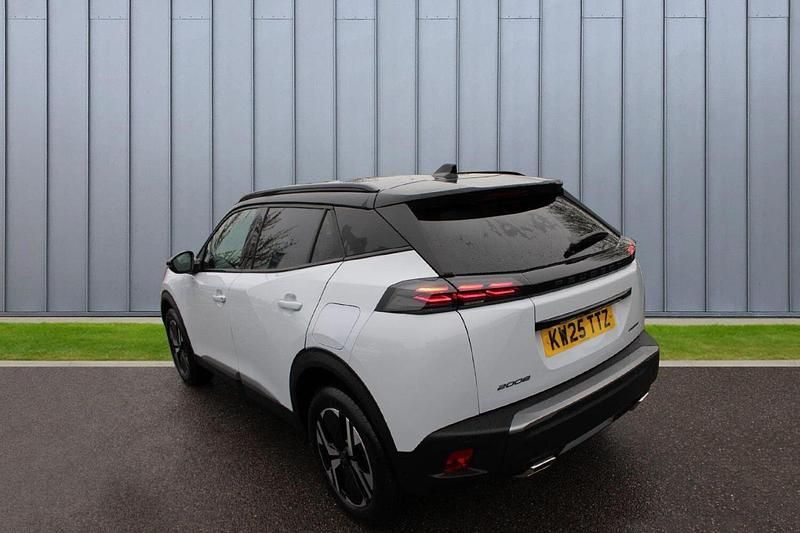 Used Peugeot 2008 GT 143 HP (105 kW) 2025 White SUV
