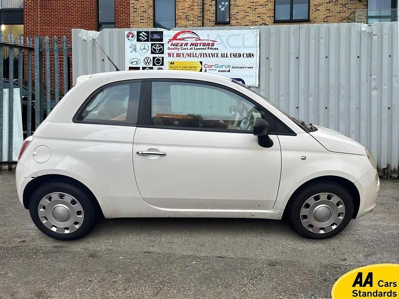 Used Fiat 500 Pop 69 HP (50 kW) 2008 White Hatchback