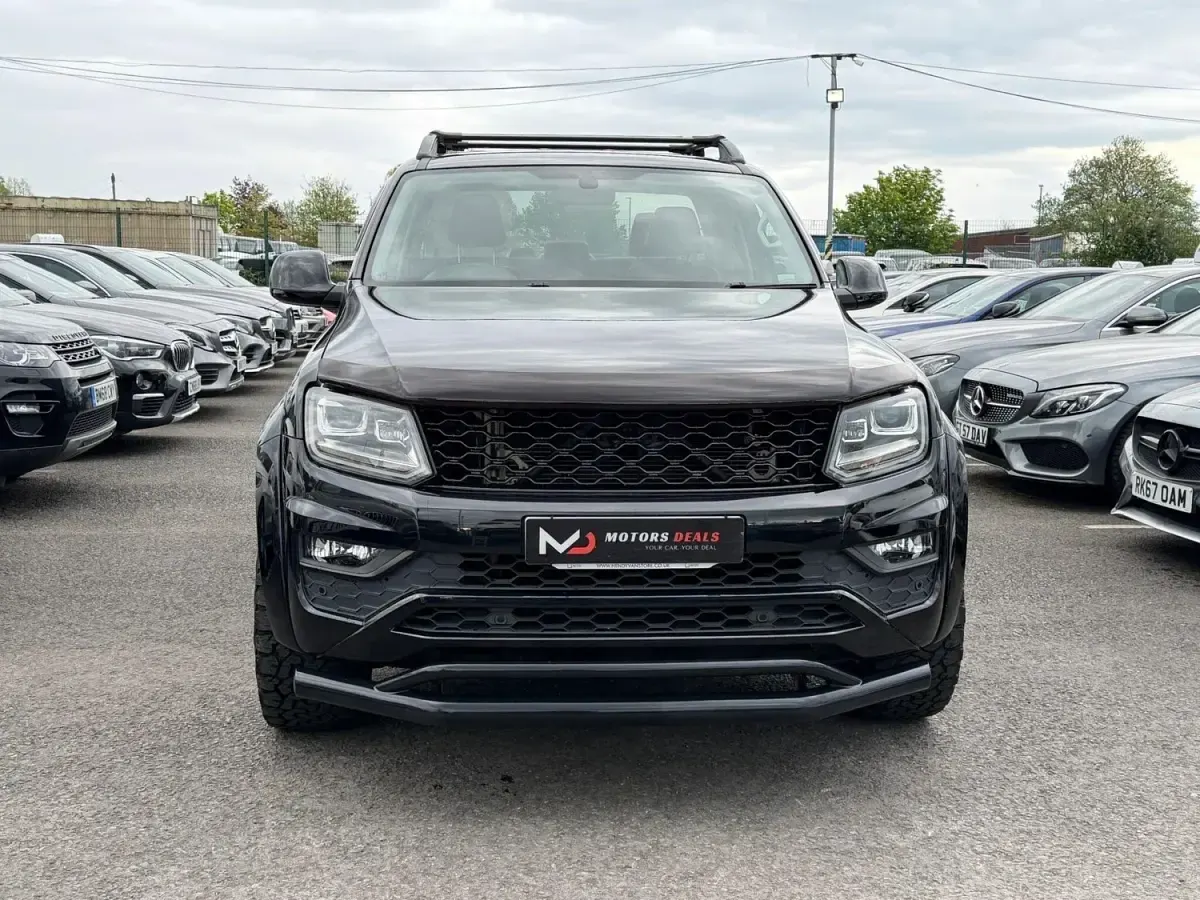 Begagnad VW Amarok Highline 2018 Svart Pickup