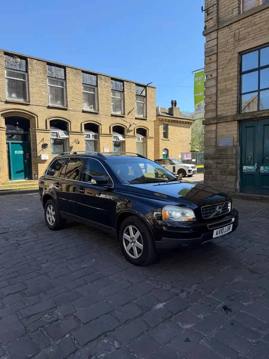 Usado Volvo XC90 2010 Preto SUV