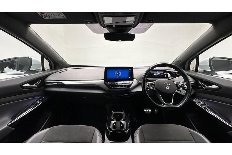 Used VW ID.4 Pure 125 kW (170 HP) 2022 White SUV