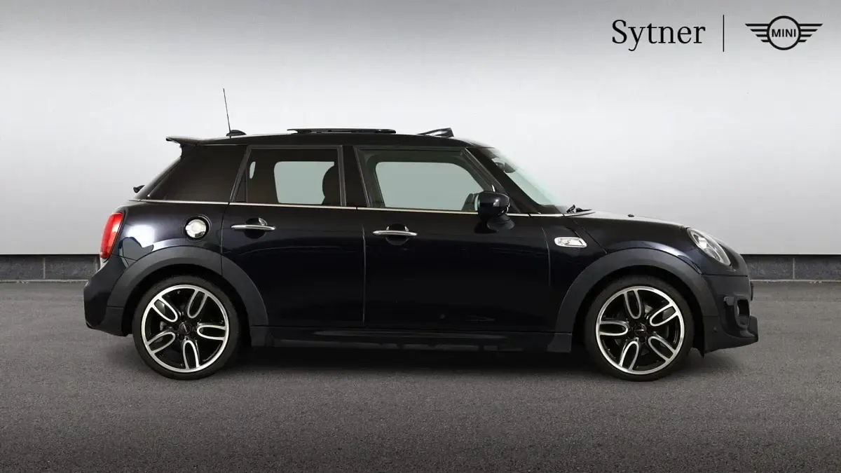 Used Mini Cooper S Hatch 189 HP (139 kW) 2019 Black Hatchback