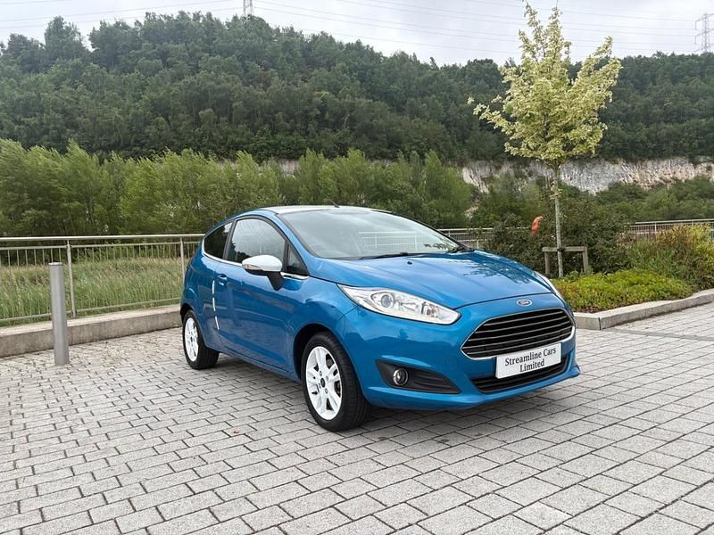 Blue Used 2017 Ford Fiesta Zetec Hatchback | £3,995 (Good price) - Image 1/4