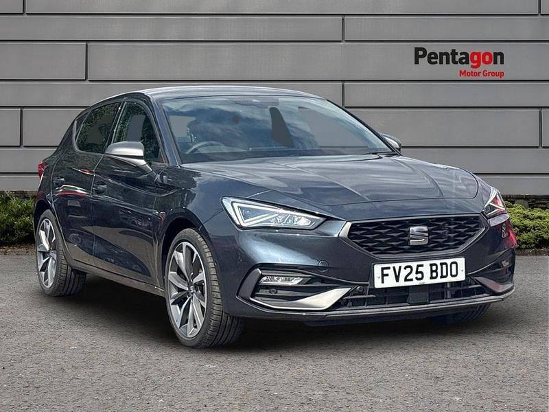 Magnetic tech grey New 2025 Seat Leon FR Sport Hatchback | £25,295 (Good price) - Image 1/3